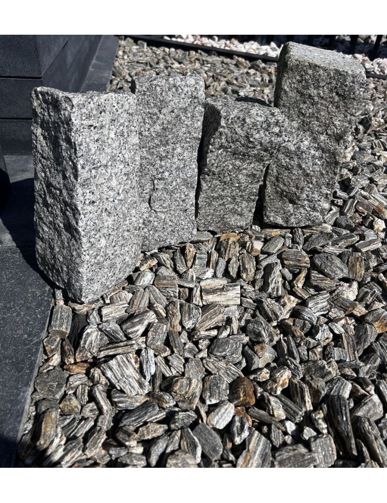 Palisada Granitowa 10x10x20-30