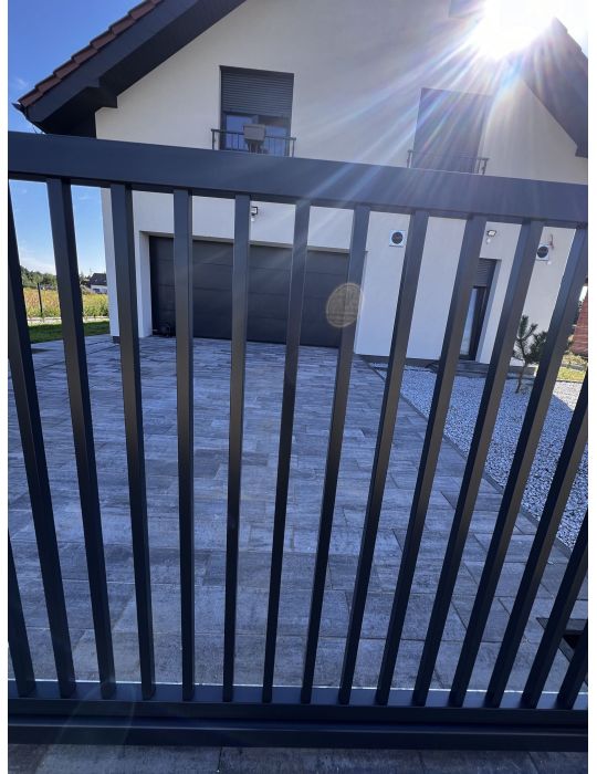 nowoczesne przęsło pionowe magro