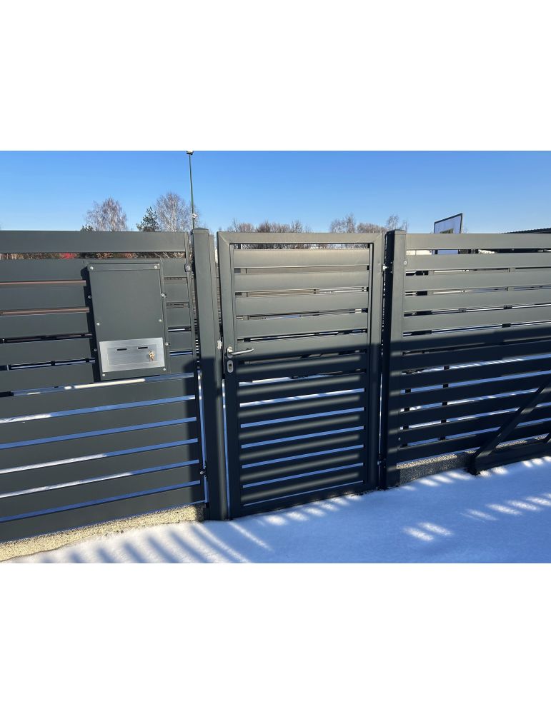 frontal fence ogrodzenie palisadowe